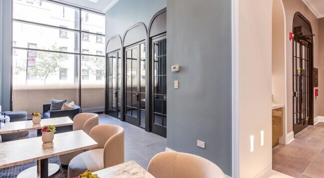 Building Photo - 45 E Chicago Ave