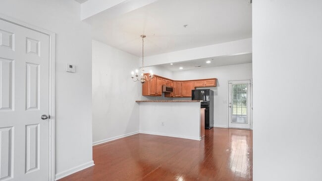 Building Photo - 4006 Clinton Ln