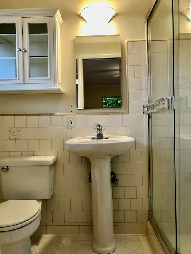 Building Photo - Beautifully Updated 3 Bed 2 Bath Campbell ...