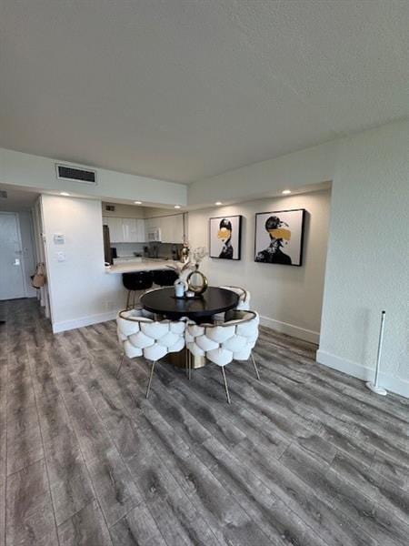 Building Photo - 20335 W Country Club Dr