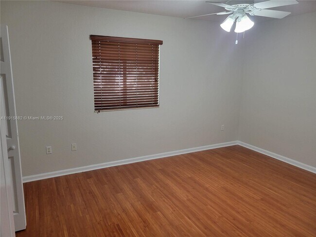 Building Photo - 2573 SW 82nd Ave