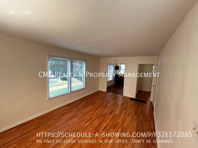 Building Photo - 4518 N Banner Dr