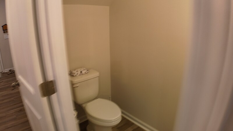 Building Photo - 214 Wintersweet Wy