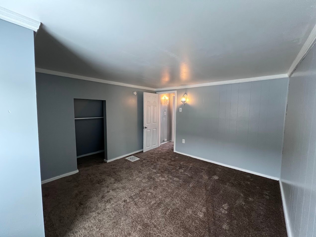 Building Photo - 303 Ohio Ave