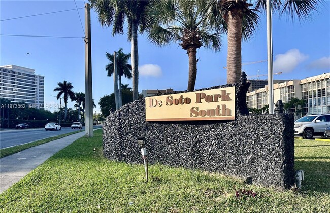 Building Photo - 851 Three Islands Boulevard