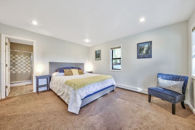 Building Photo - 8862 Minnow Ave