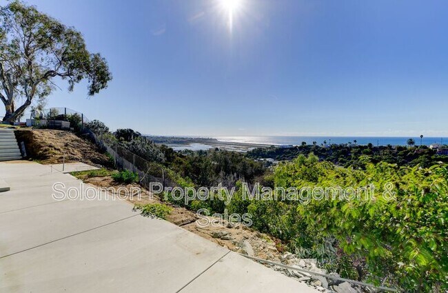 Building Photo - 2150 Bulrush Ln