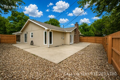 Building Photo - 15917 W 153rd St
