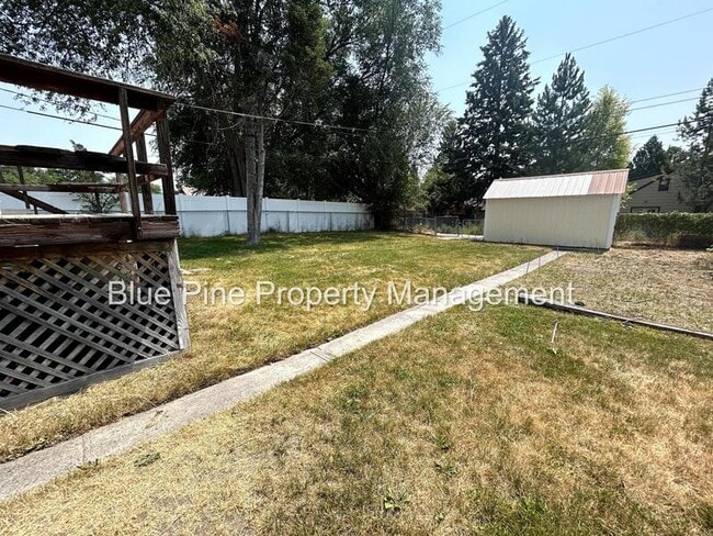 Building Photo - 350 2nd St