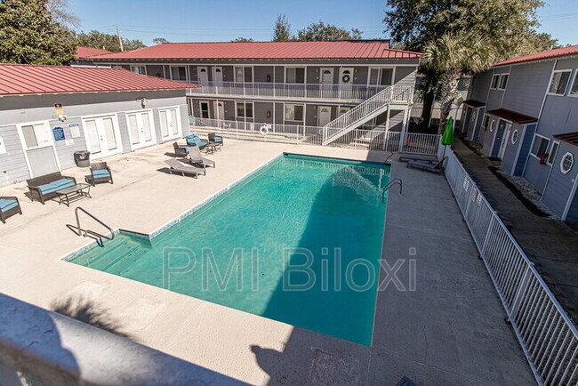 Building Photo - 1664 Beach Blvd