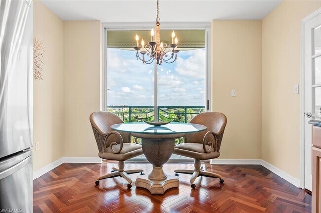 Building Photo - 7515 Pelican Bay Blvd