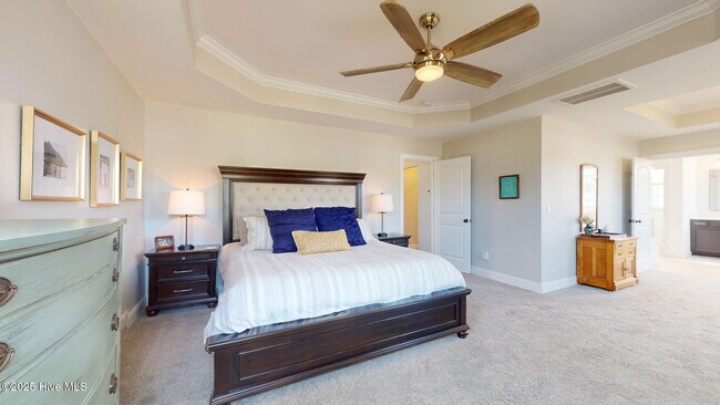 Building Photo - 205 Willow Ridge Dr