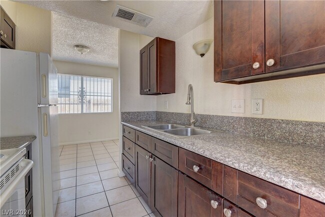 Building Photo - 3639 Kolendo Ct