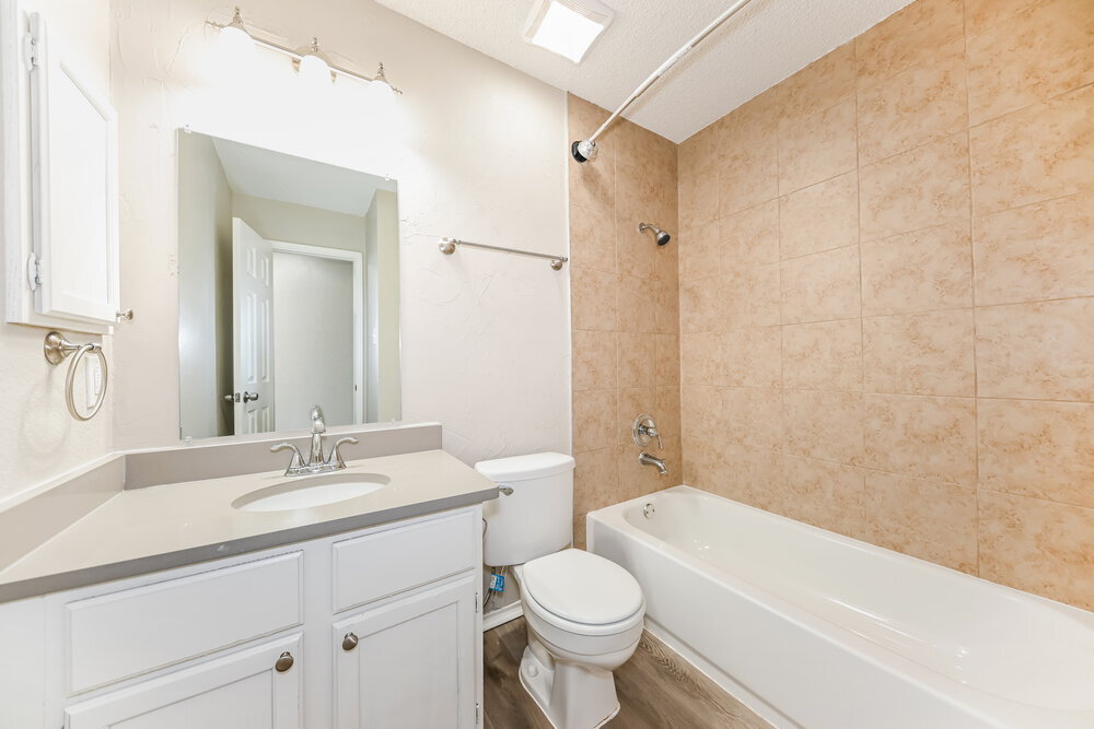 Building Photo - 2209 Amber Springs