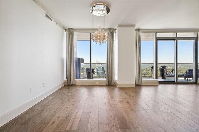 Building Photo - 3344 Peachtree Rd NE