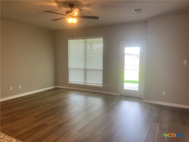 Building Photo - 2113 Meridian Lp