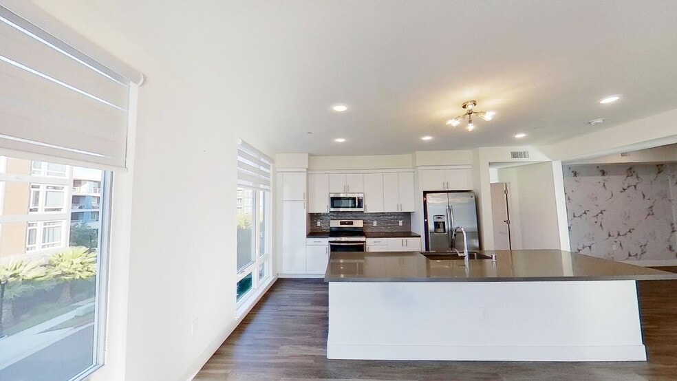 Building Photo - 5933 Sunstone Dr