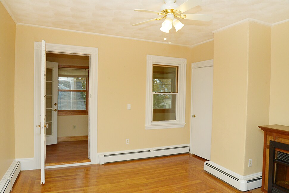 Dining room - 25 Baltimore St