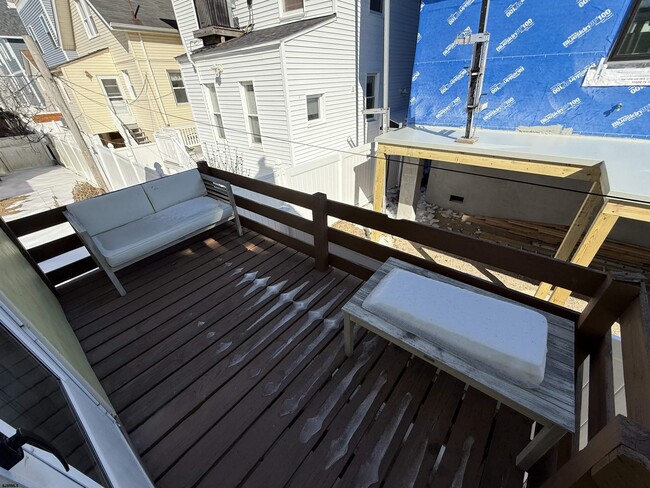 Building Photo - 3 N Wissahickon Ave