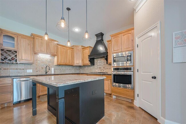 Building Photo - 503 Weisinger Dr