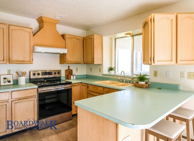 Building Photo - 5677 S 5630 W