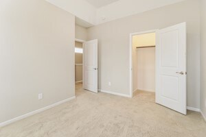 Building Photo - 3226 Cloud Crest Ln