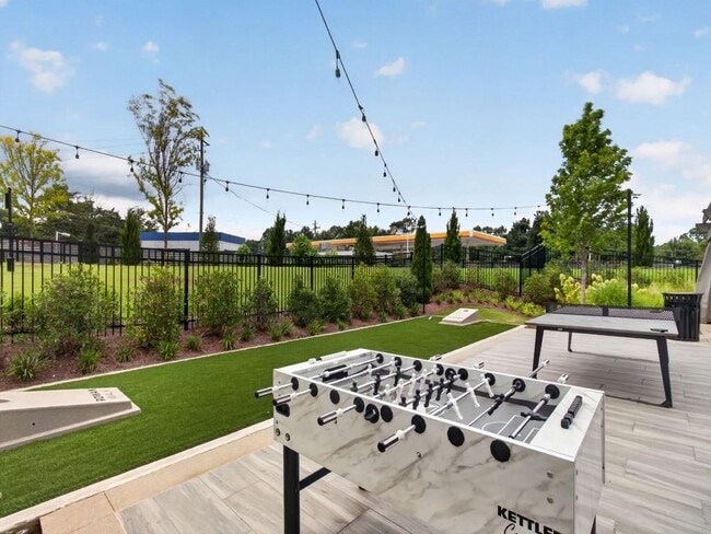 Building Photo - 1308 Koa Ct