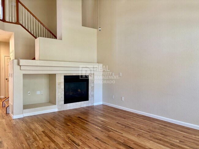 Building Photo - 8512 S Lewis Way