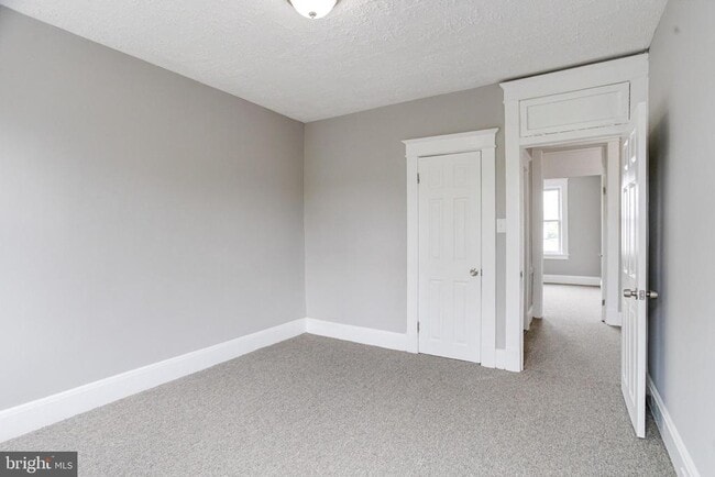 Building Photo - 2908 Oakley Ave