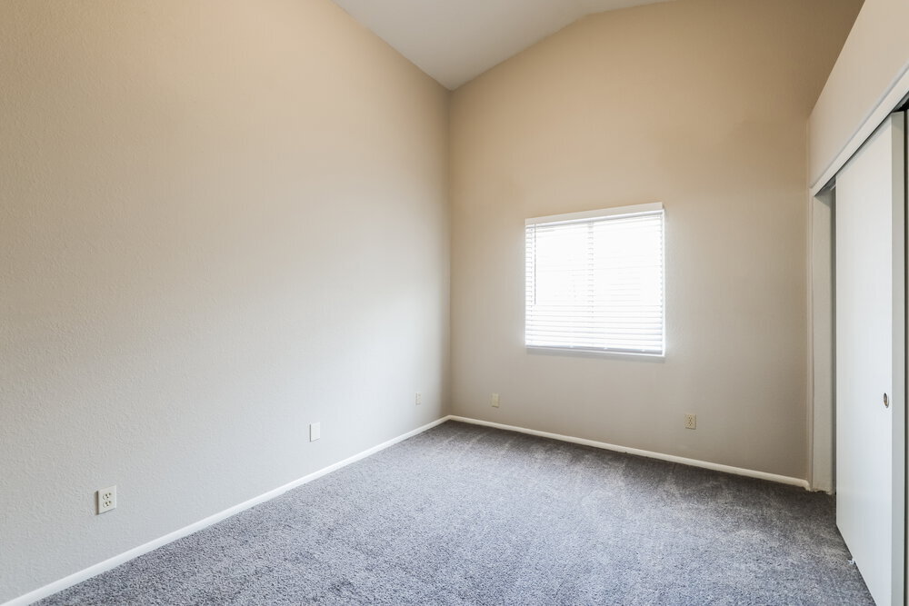 Building Photo - 8915 N Veridian Dr