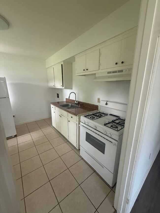 Building Photo - 1 Bedroom 1 Bath