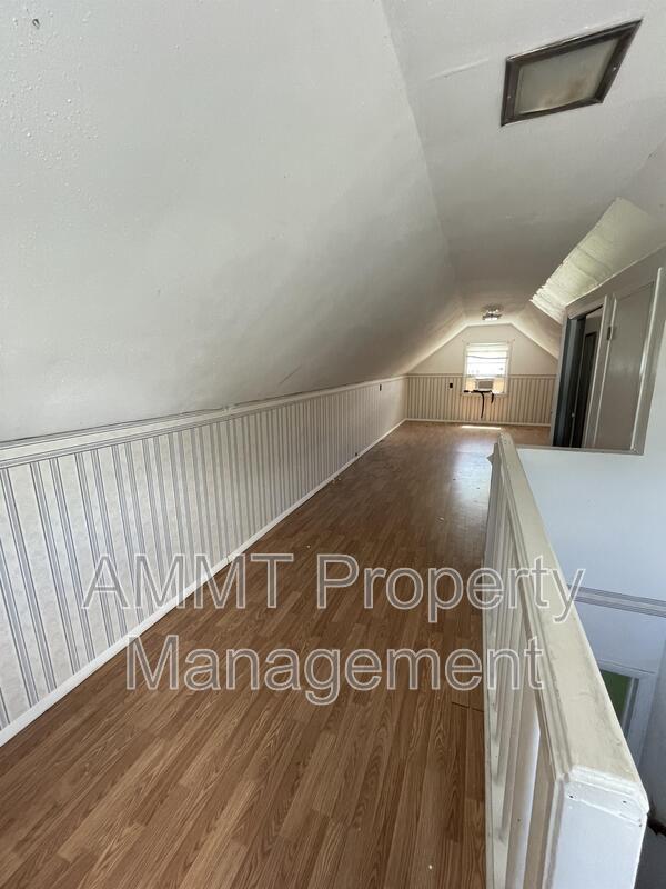 Building Photo - 2220 Haven Ct SW