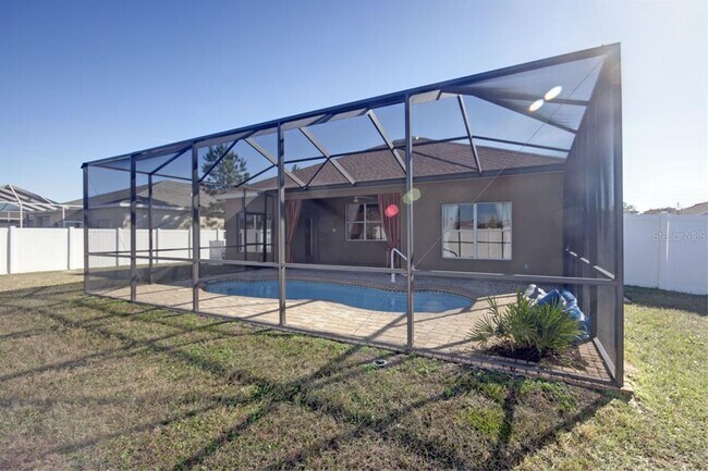 Building Photo - 15825 Durango Cir