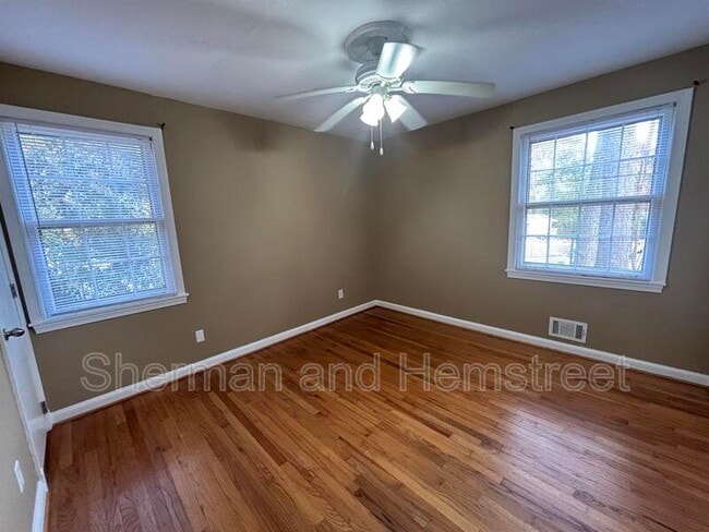 Building Photo - 1113 Glenn Ave