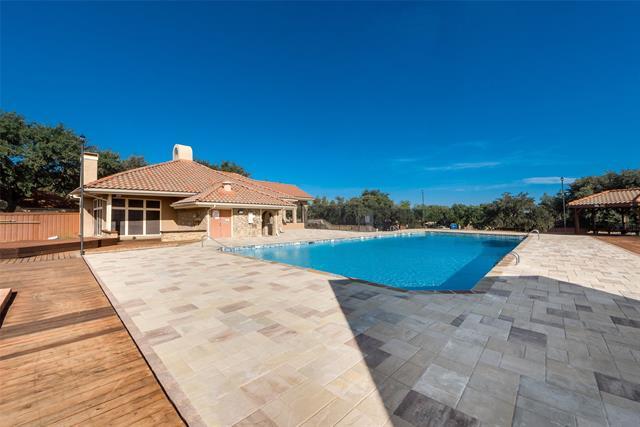 Building Photo - 2502 Tierra Dr
