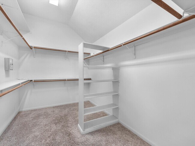 Building Photo - 13410 Spyglen Ct
