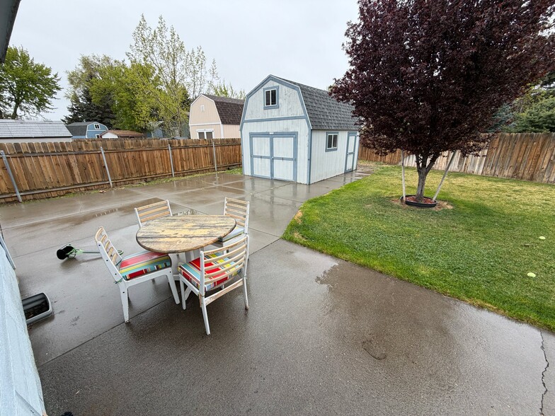 Building Photo - 127 Goodall St