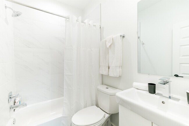 Building Photo - 4303 Chester St