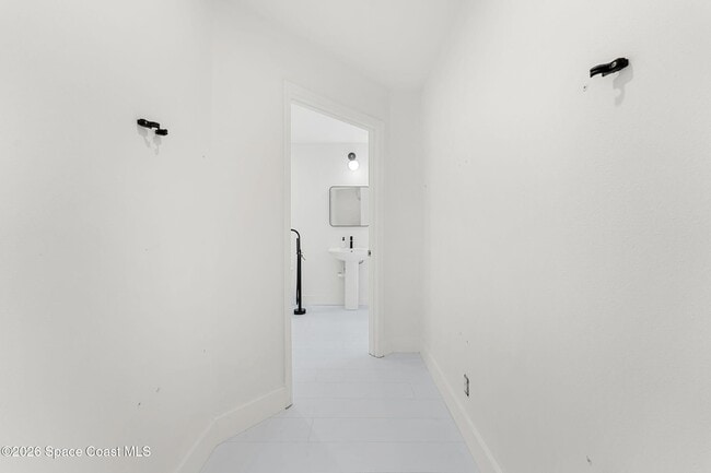 Building Photo - 9085 S Hwy A1A