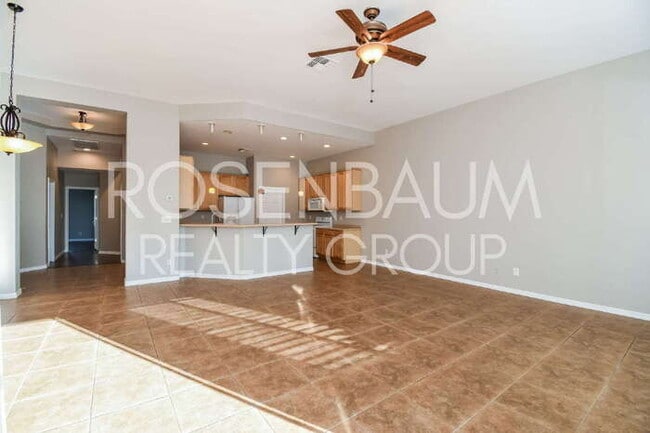 Building Photo - 9933 E Hidden Treasure Ct