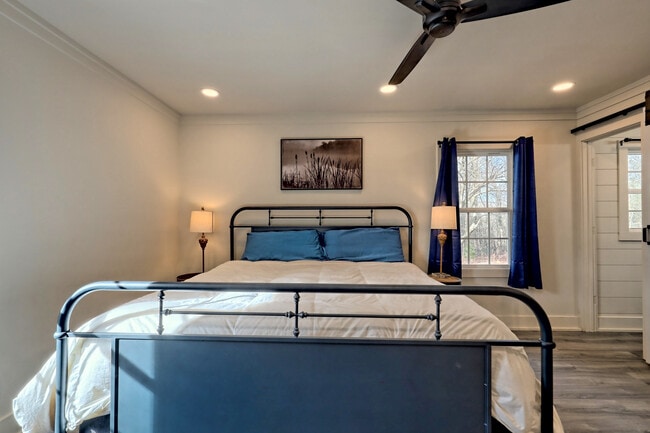 Building Photo - 3455 Hwy 441