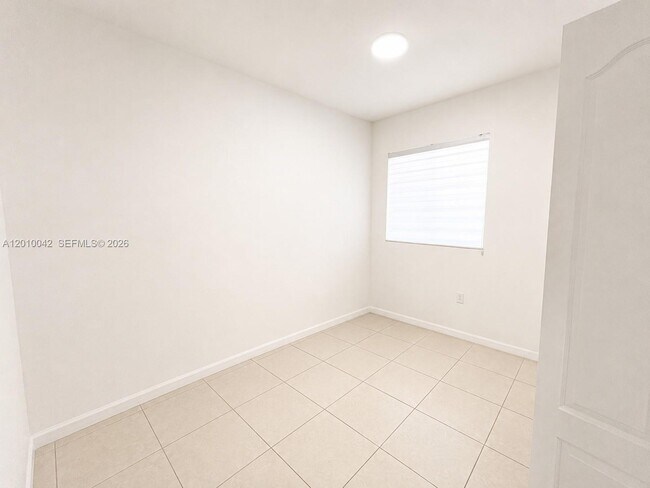Building Photo - 7532 NW 176th St