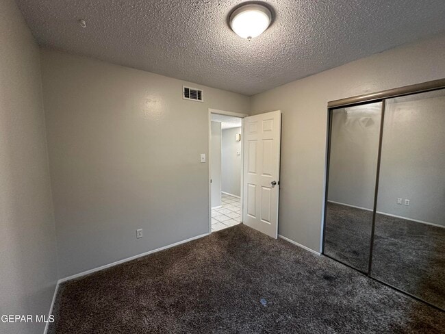 Building Photo - 5736 Port Lavaca Dr