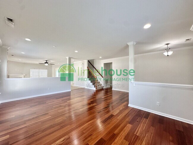 Building Photo - 1503 Vinsa Ct