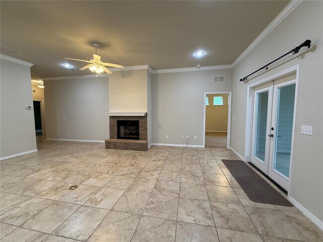 Building Photo - 6389 SW 48th Dr