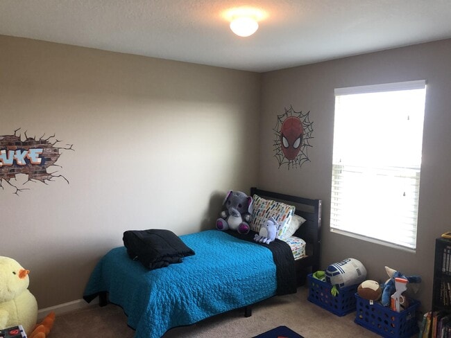 Building Photo - 234 Stonehaven Dr