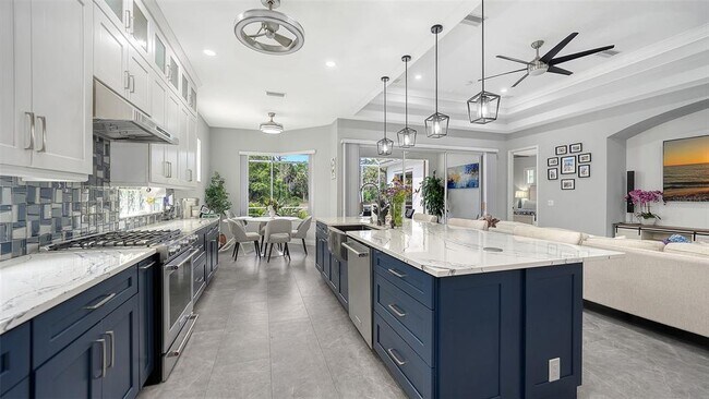 Building Photo - 9000 Willow Brook Dr