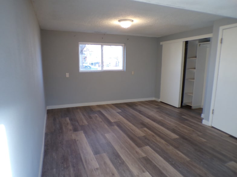 Building Photo - 1308 Hartford St