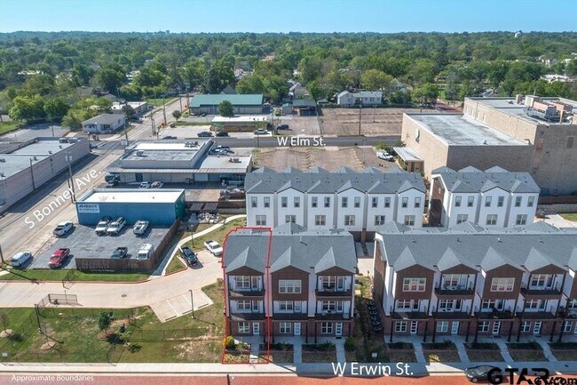 Building Photo - 522 W Erwin St