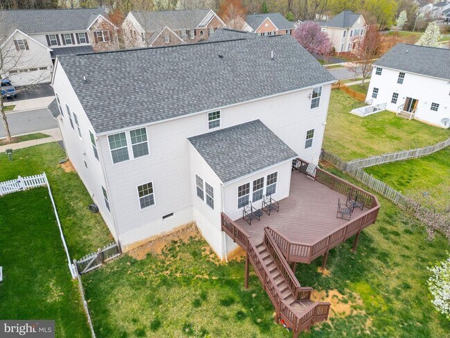 Building Photo - 9 Eisentown Drive